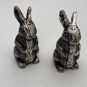 Vintage Pewter Bunny/Rabbit Salt and Pepper Shakers